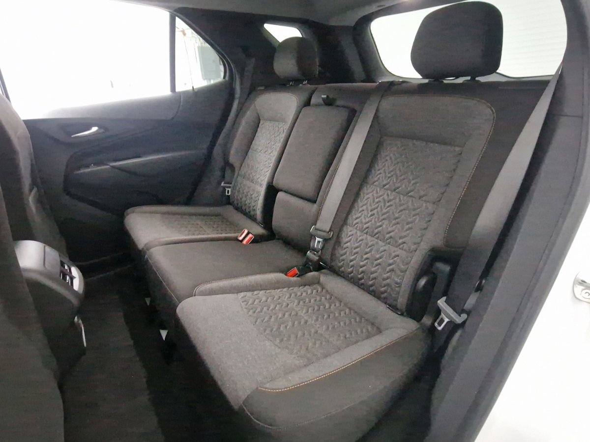 2022 Chevrolet Equinox LT - Photo 22