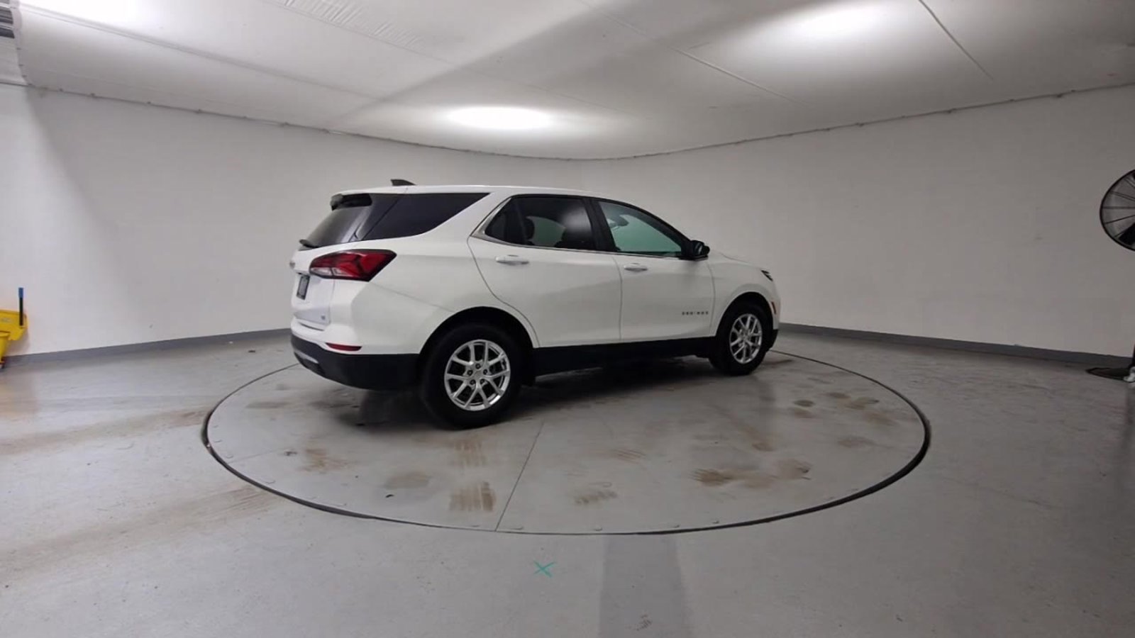 2022 Chevrolet Equinox LT - Photo 7