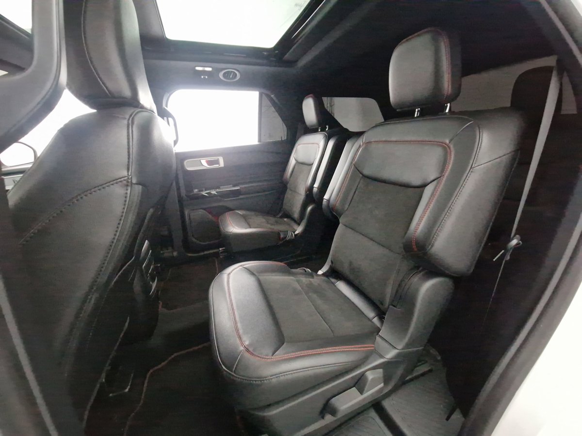 2022 Ford Explorer ST-LINE - Photo 24