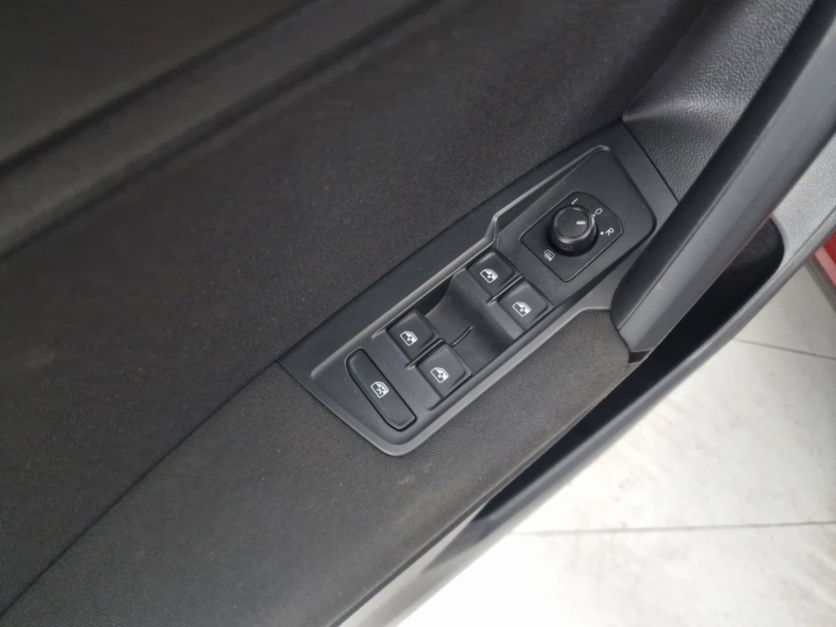 2019 Volkswagen Tiguan S - Photo 21
