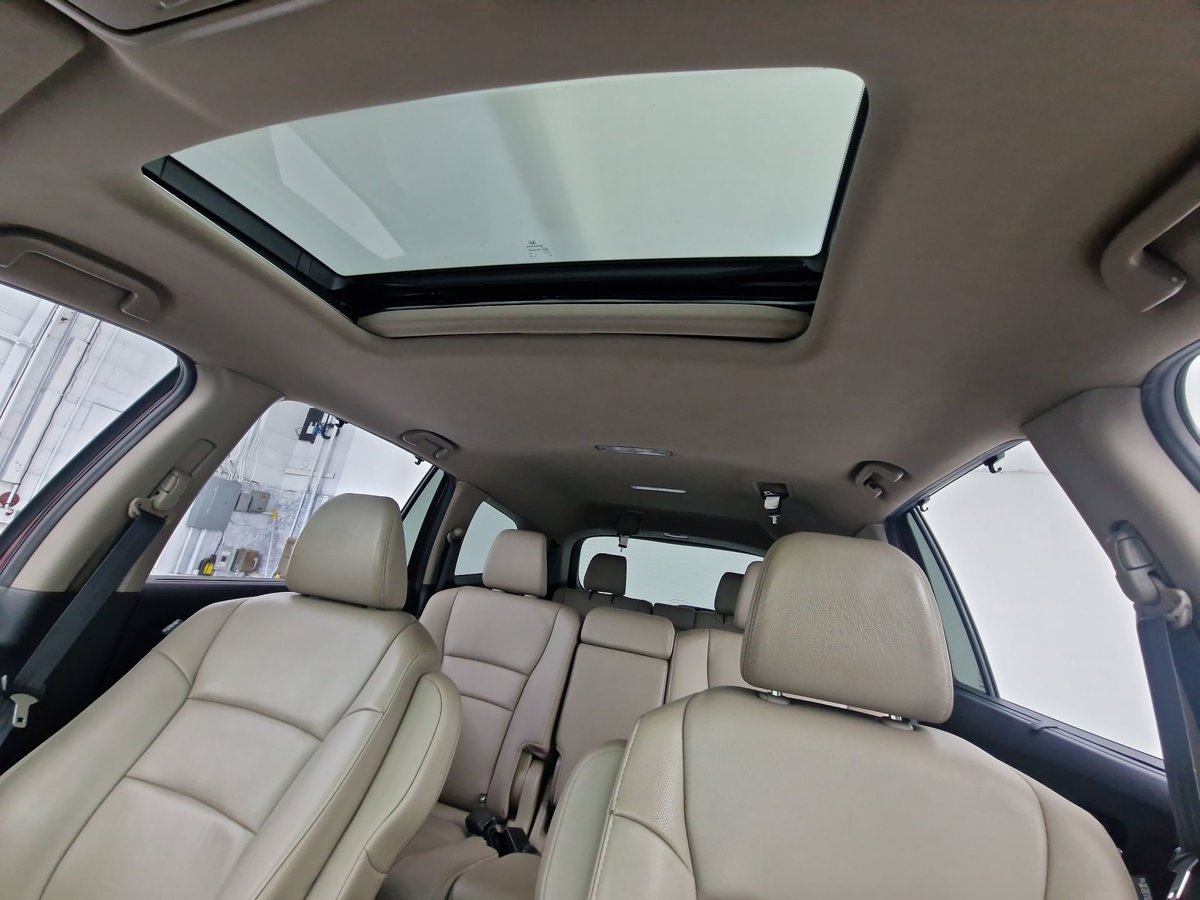 2022 Honda Pilot SE - Photo 18