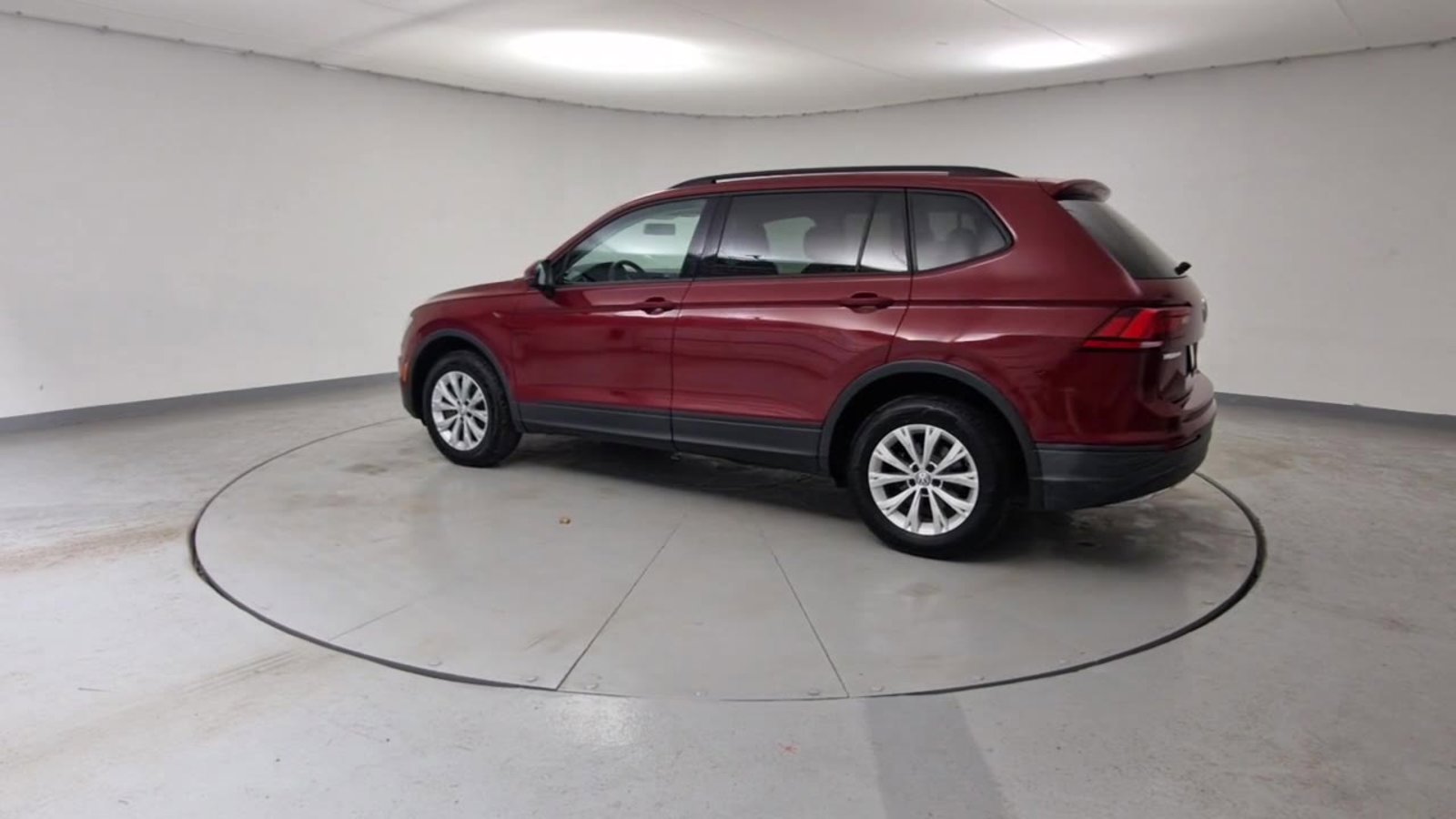 2019 Volkswagen Tiguan S - Photo 6