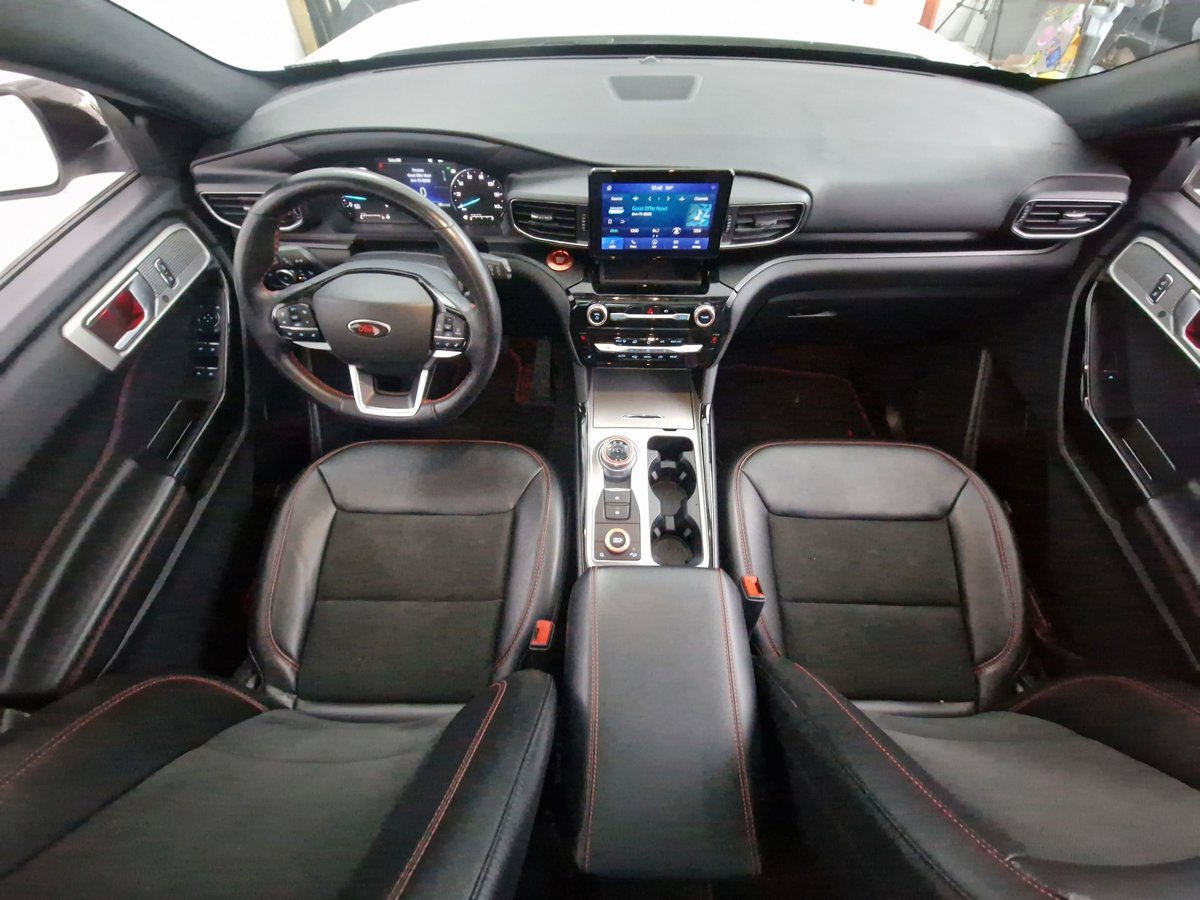 2022 Ford Explorer ST-LINE - Photo 21