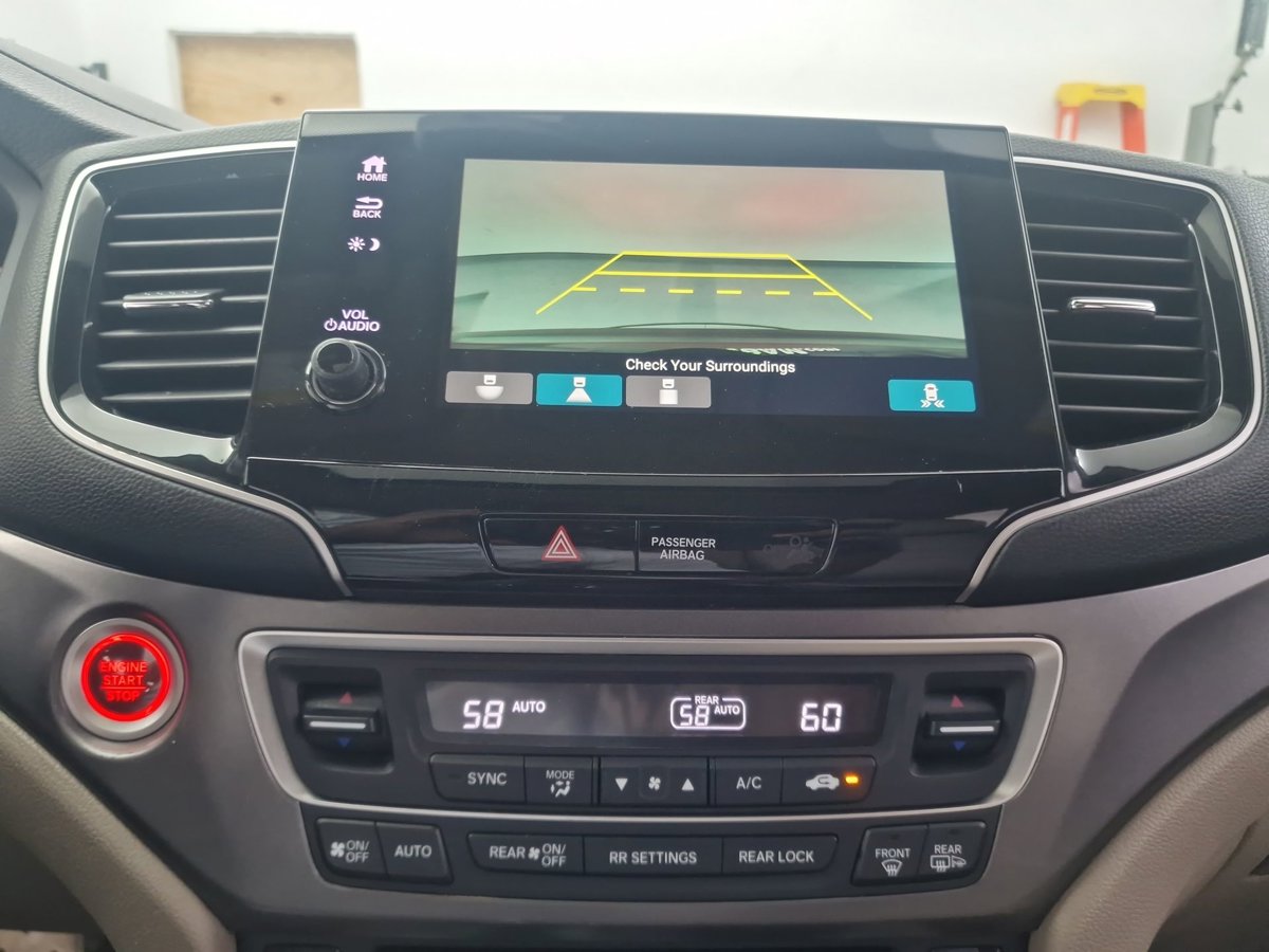 2022 Honda Pilot SE - Photo 14