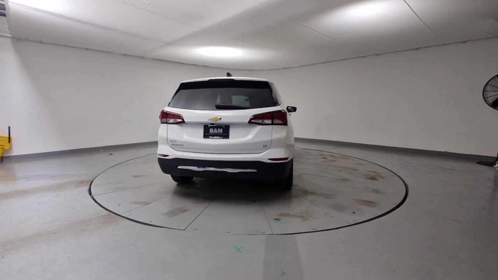 2022 Chevrolet Equinox LT - Photo 8