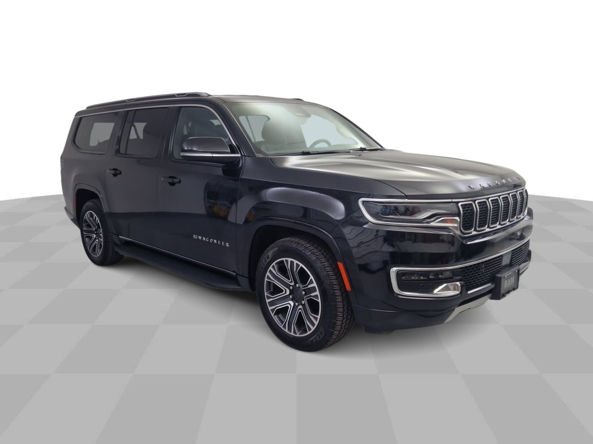 2023 Jeep Wagoneer L Series II 4WD's photo