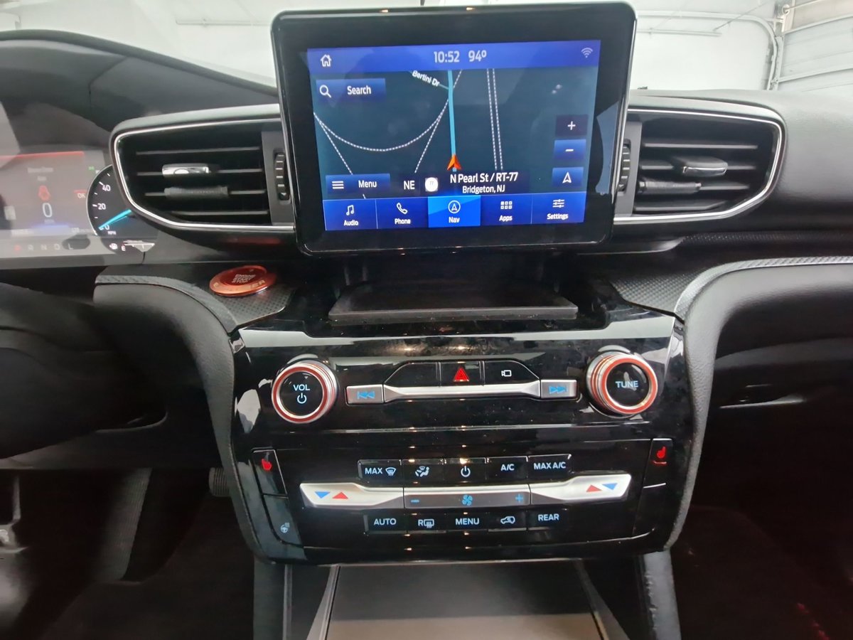 2022 Ford Explorer ST-LINE - Photo 14