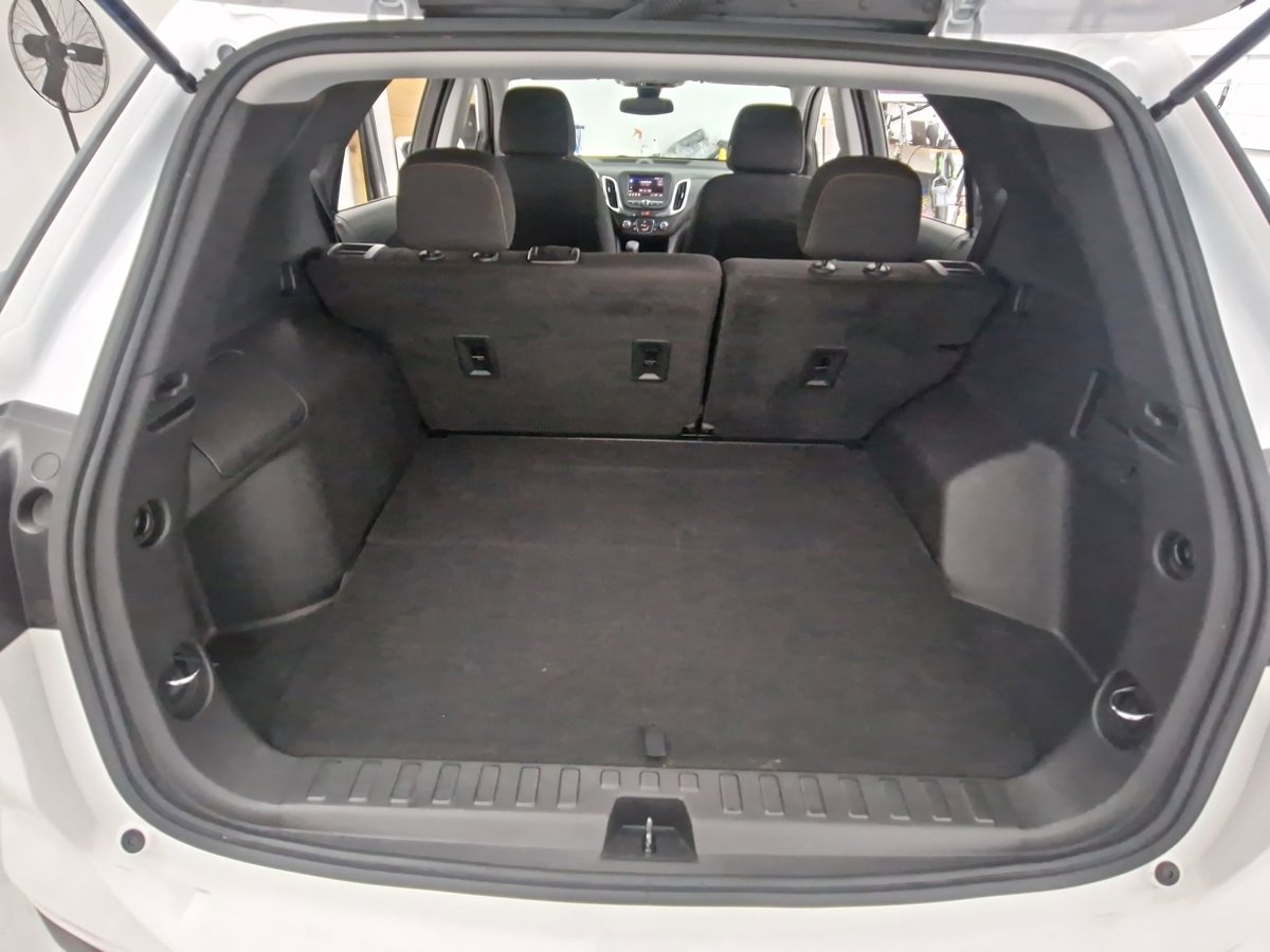 2022 Chevrolet Equinox LT - Photo 23